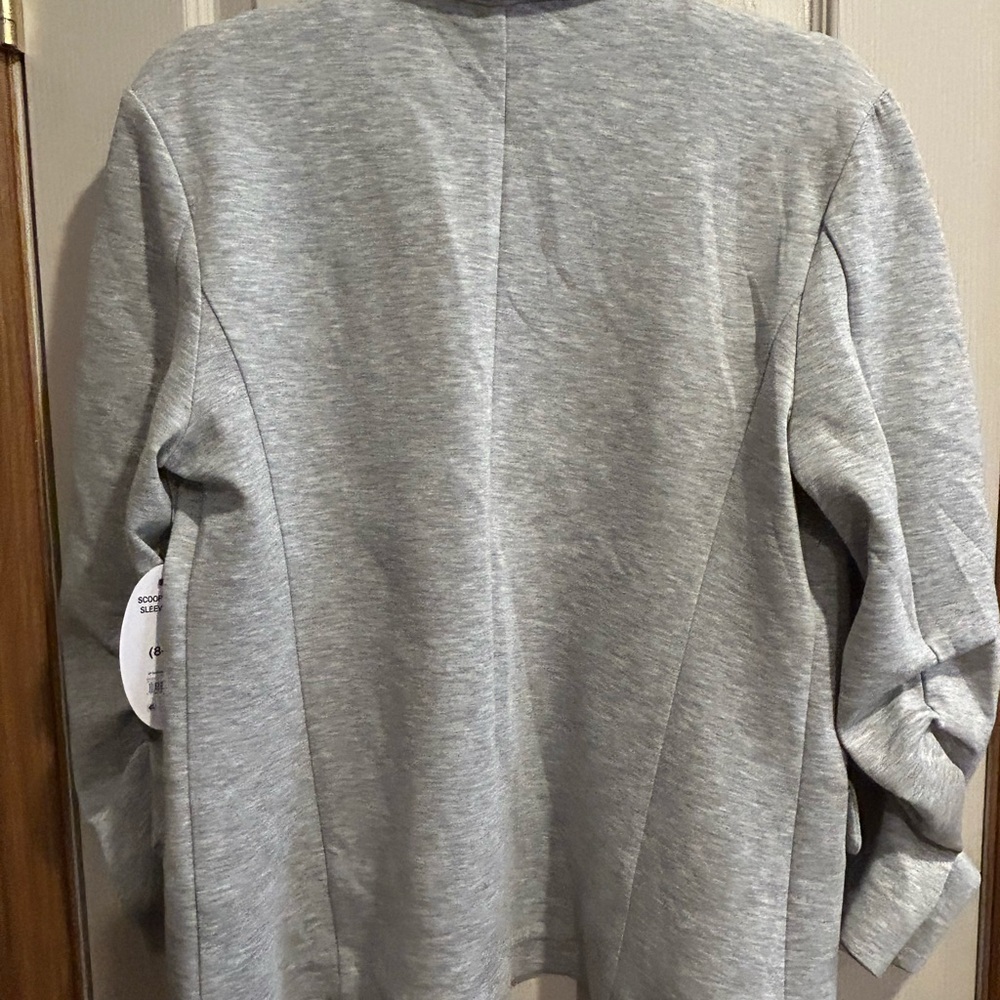 Elegant Light Gray Women's Blazer - Picture 2 of 3